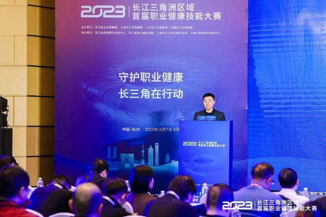 停顿往往揭 停顿往往揭